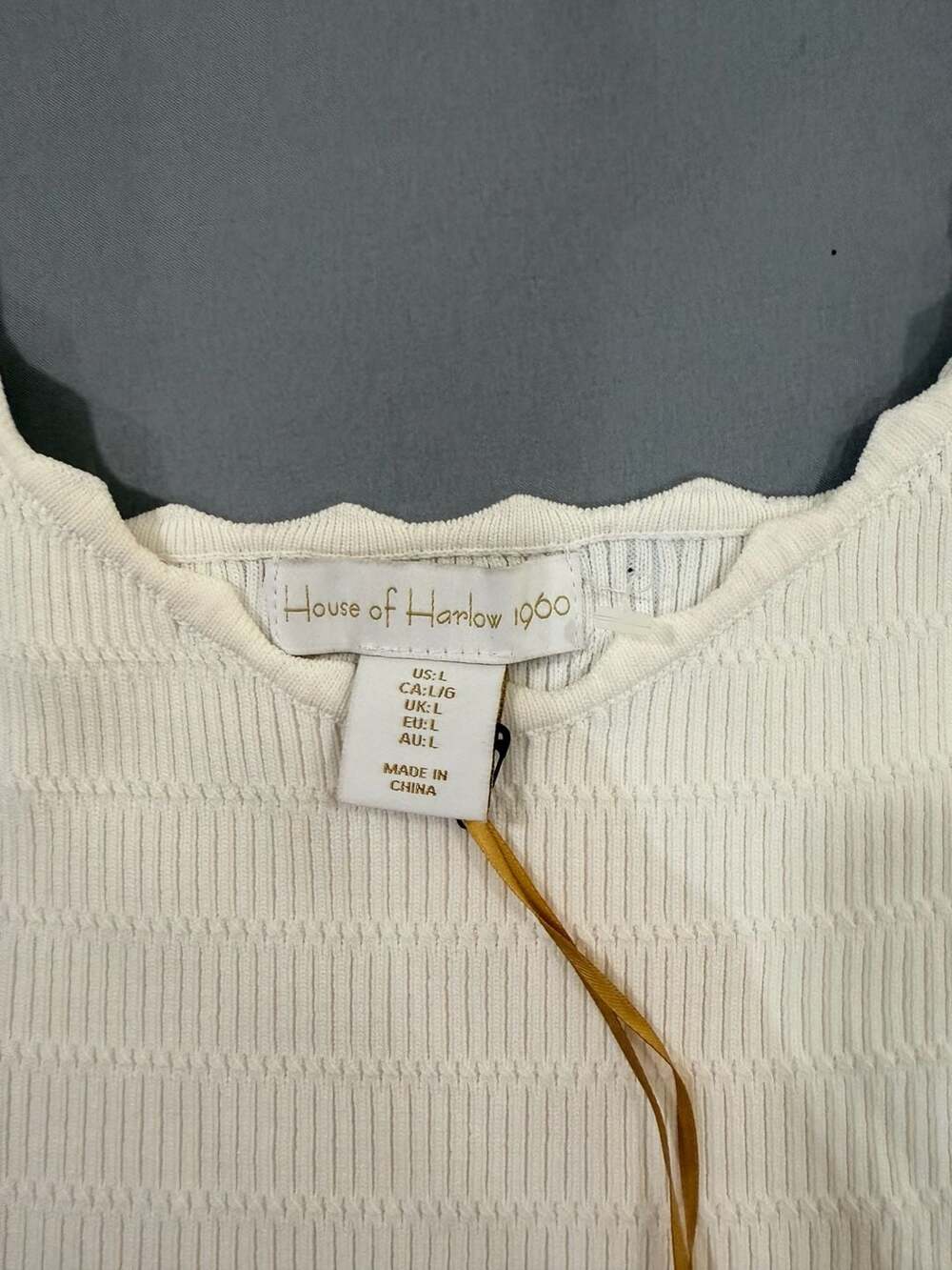 House of Harlow 1960 White Ribbed Scalloped Tank Top Size L Festival - Picture 4 of 7
